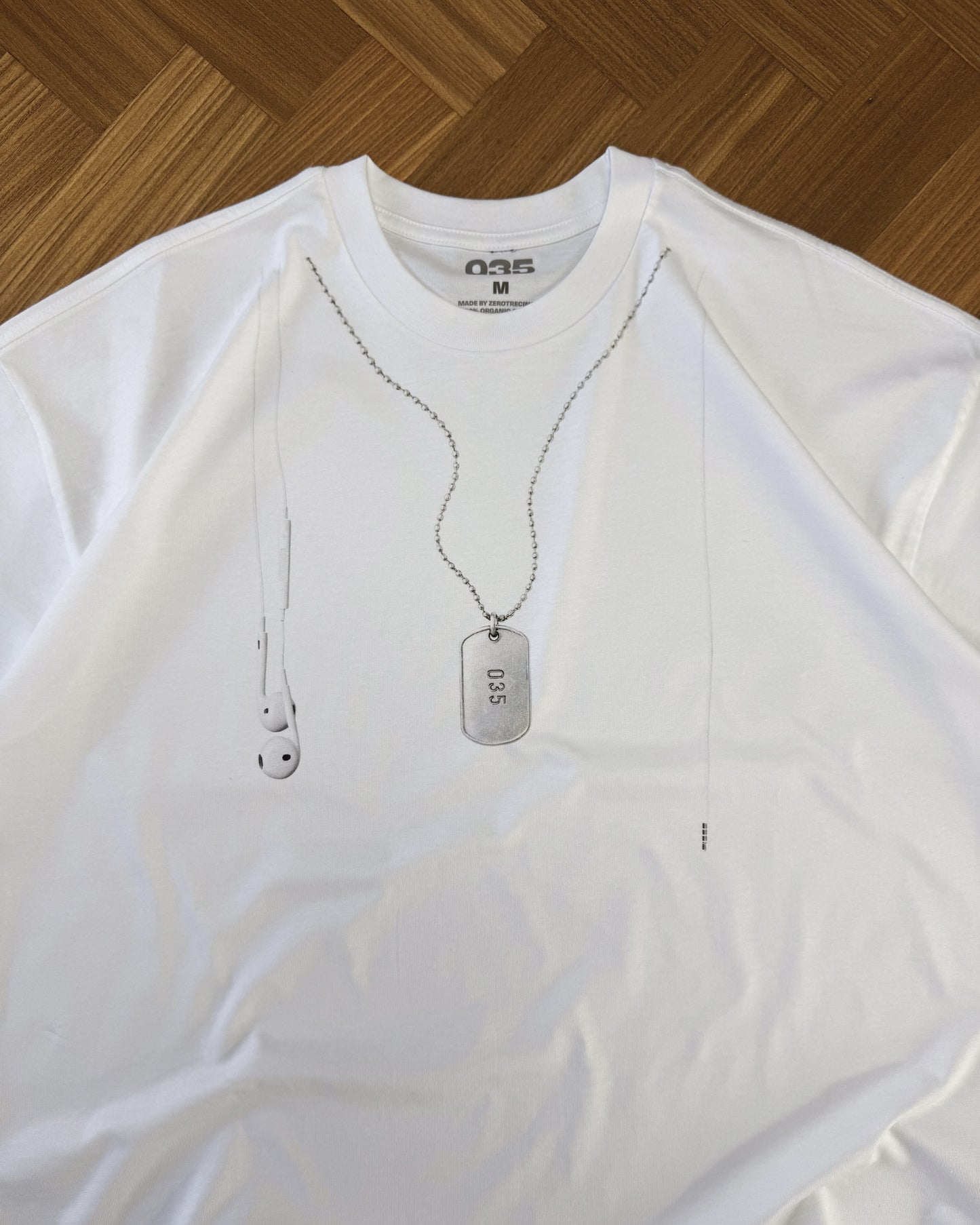 EARPODS TEE