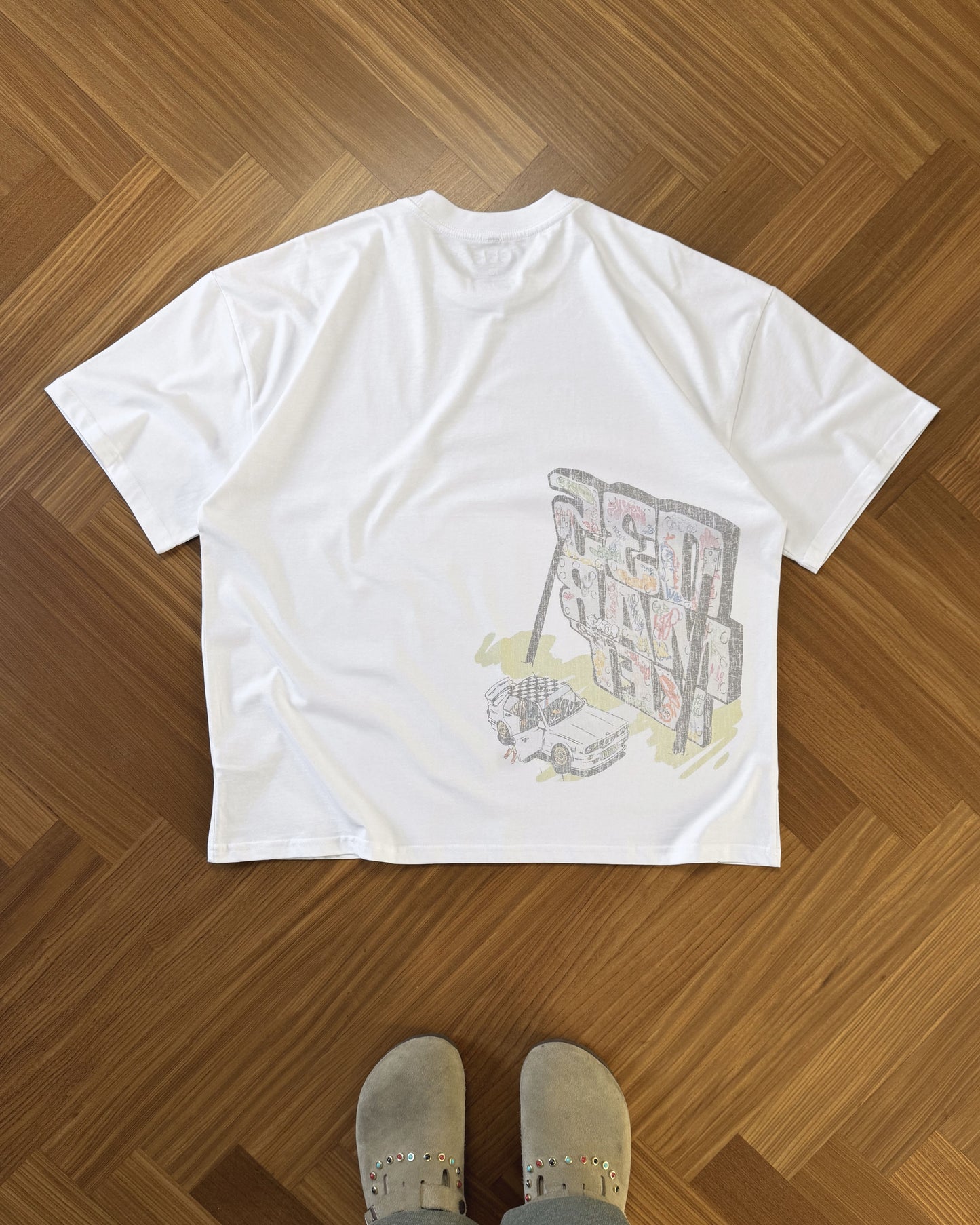 GRAFFITI TEE